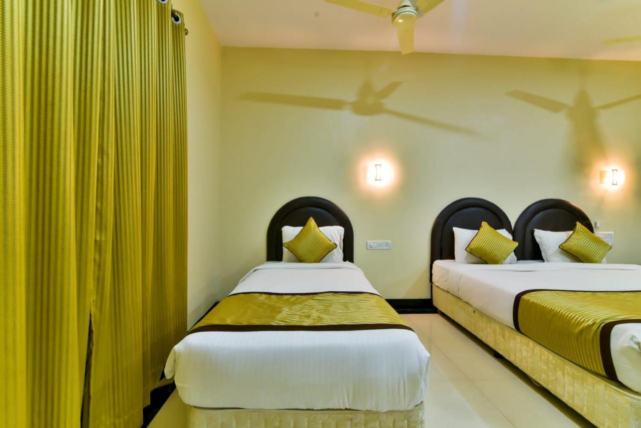 Baga Fantacia Beach Inn Калангут Экстерьер фото