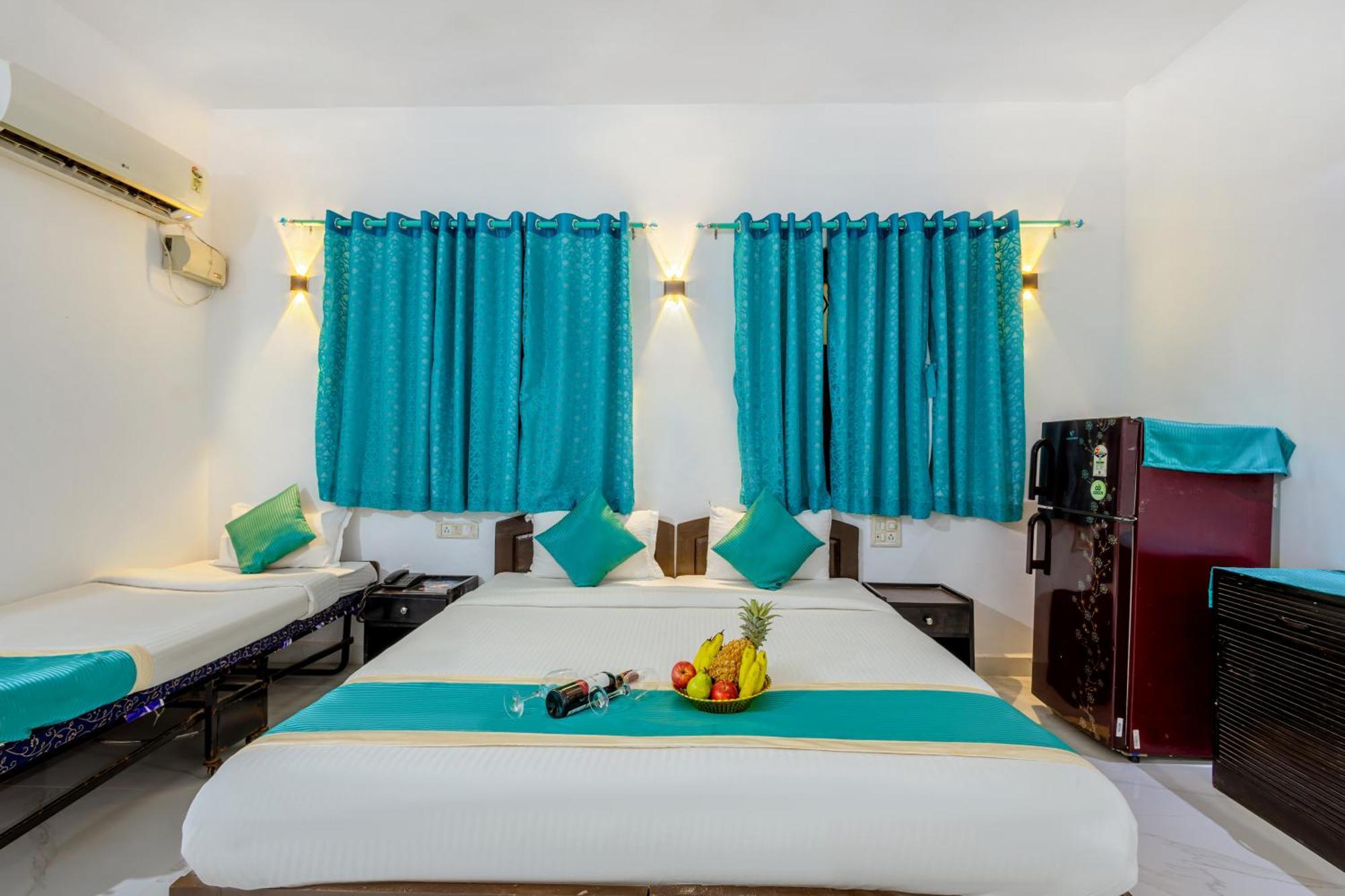 Baga Fantacia Beach Inn Калангут Номер фото