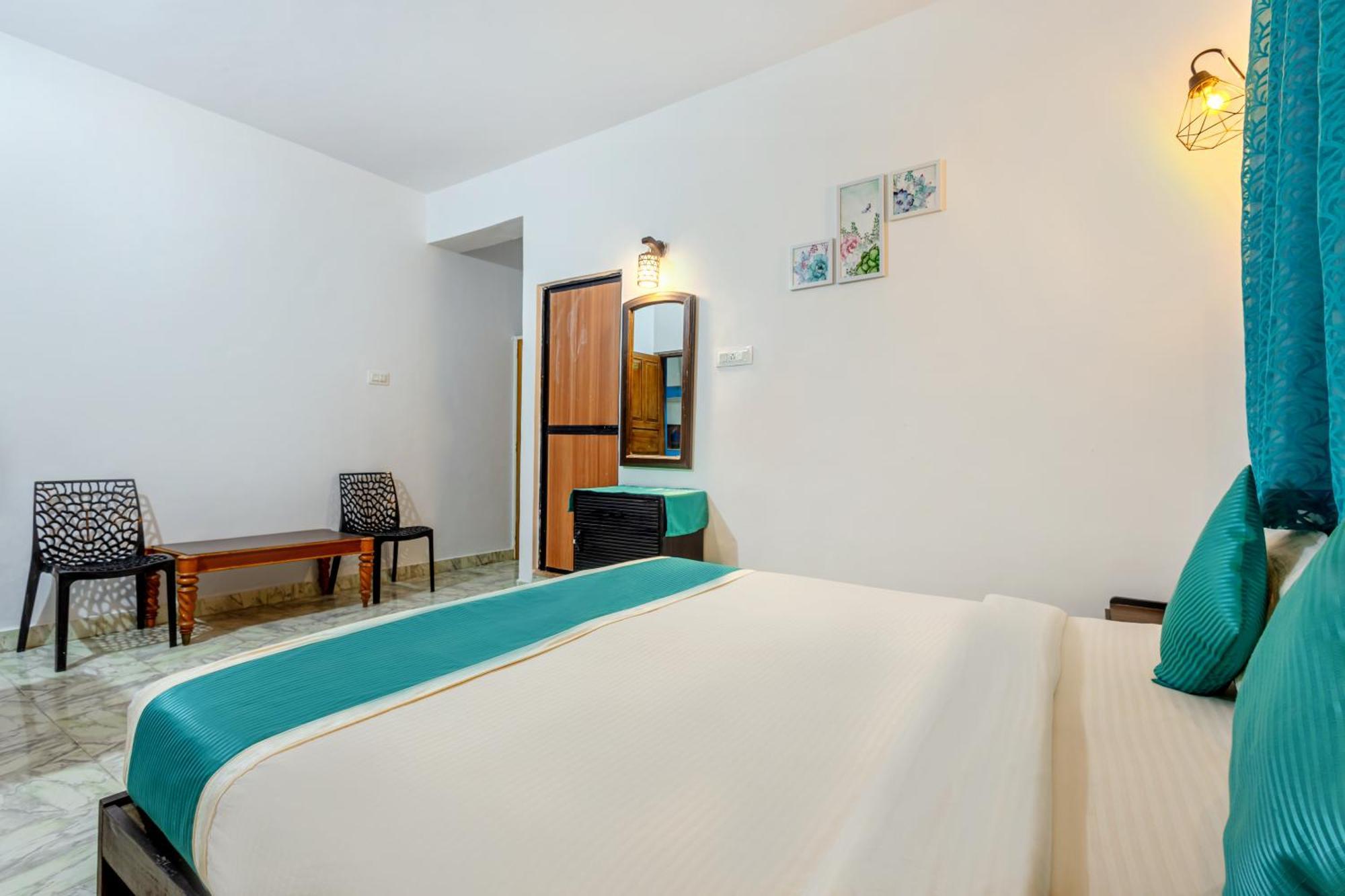 Baga Fantacia Beach Inn Калангут Номер фото